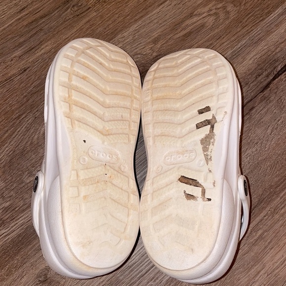 Crocs white, size - W7 - Picture 2 of 3